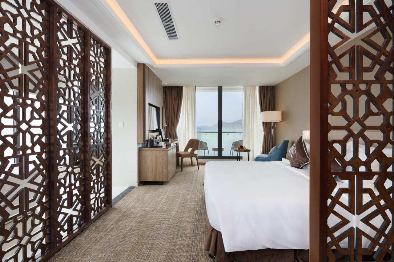 Comodo Nha Trang Hotel Экстерьер фото